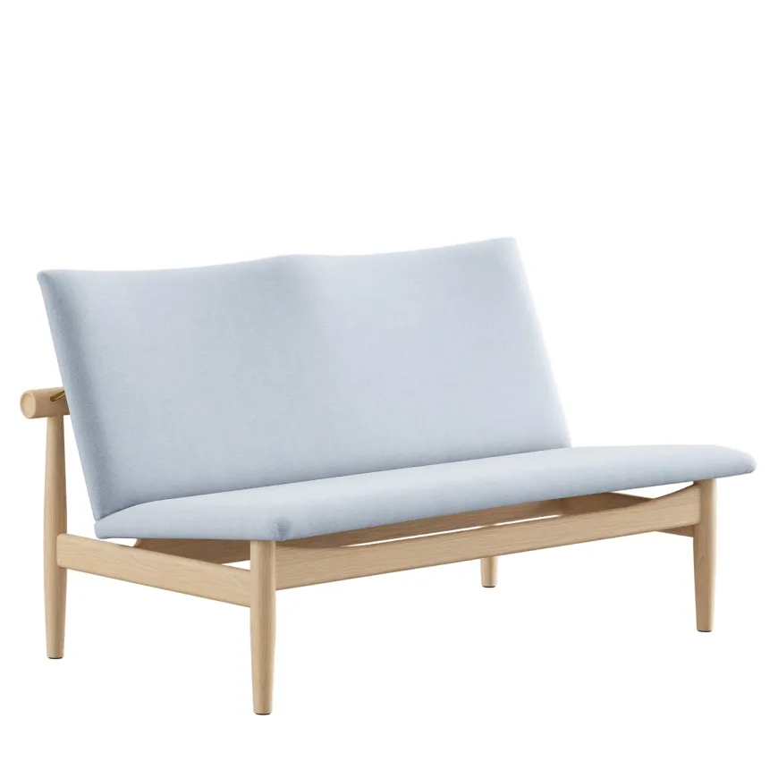 Japan 2 pers. sofa, valnød af Finn Juhl