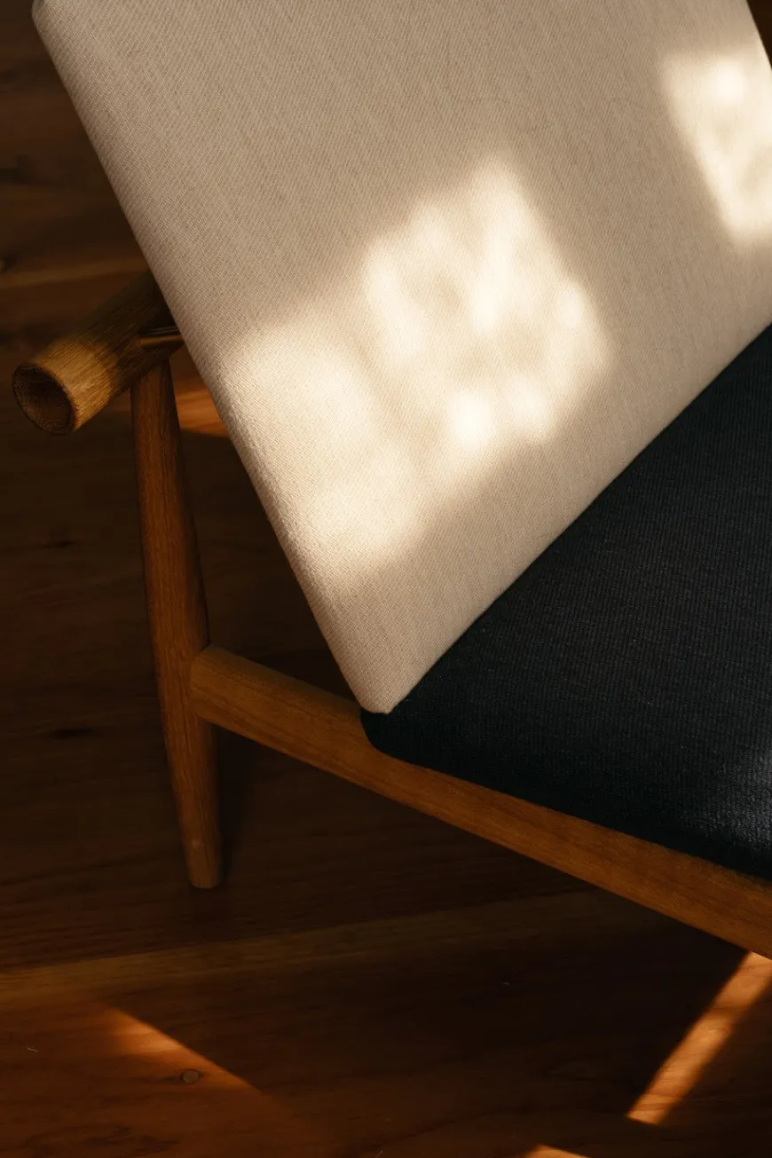 Japan stol, eg klar olie af Finn Juhl