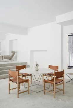 JG Table Ø140 cm fra Fredericia Furniture