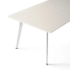 JW3012 bord fra Montana