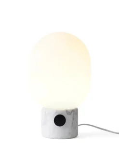 JWDA Concrete Bordlampe fra Audo Copenhagen