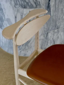 Karmstolen, ask klar olie af Finn Juhl