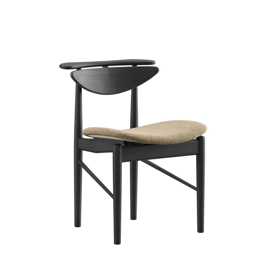 Karmstolen, ask klar olie af Finn Juhl