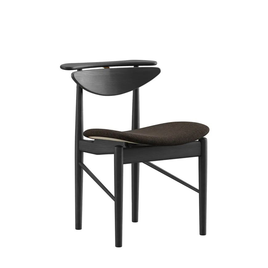 Karmstolen, eg olie af Finn Juhl