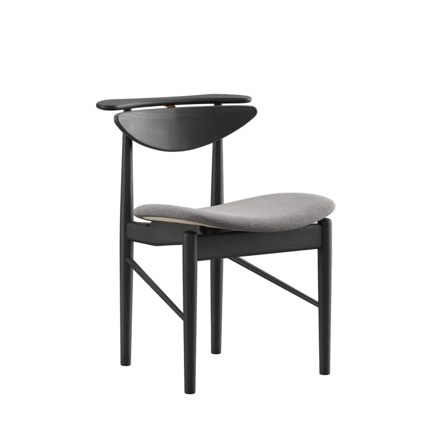 Karmstolen, eg olie af Finn Juhl