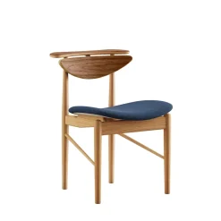 Karmstolen, eg olie/valnød af Finn Juhl