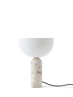 Kizu Bordlampe Small, White Marble fra New Works