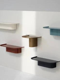 Korpus Shelf, medium fra Hay