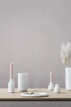 Kronelysestage fra Lyngby Porcelæn