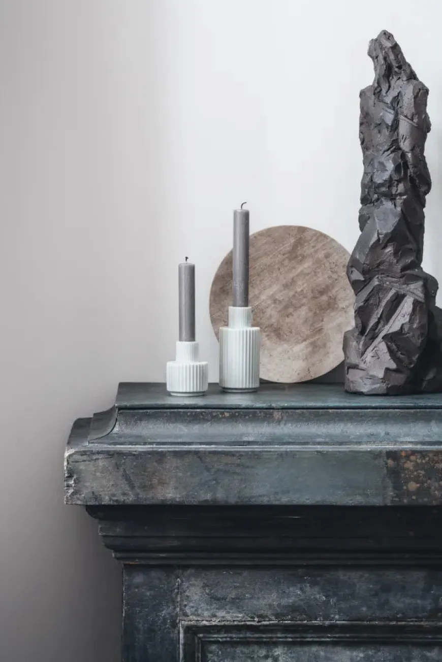 Kronelysestage fra Lyngby Porcelæn