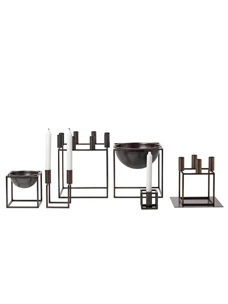 Kubus 4 Lysestage, bruneret kobber fra Audo Copenhagen