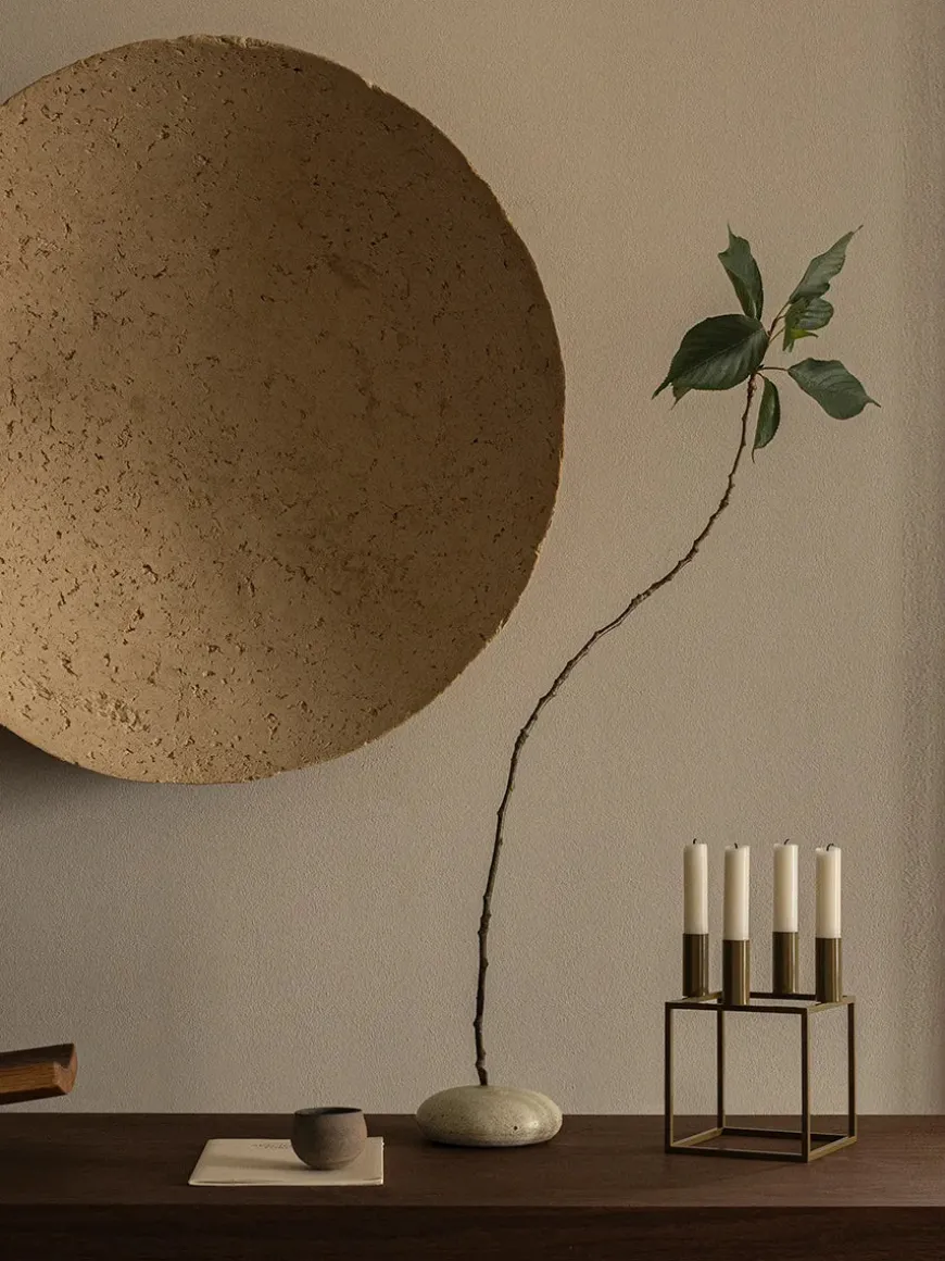 Kubus 4 Lysestage, hvid fra Audo Copenhagen