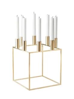 Kubus 8 Lysestage, hvid fra Audo Copenhagen