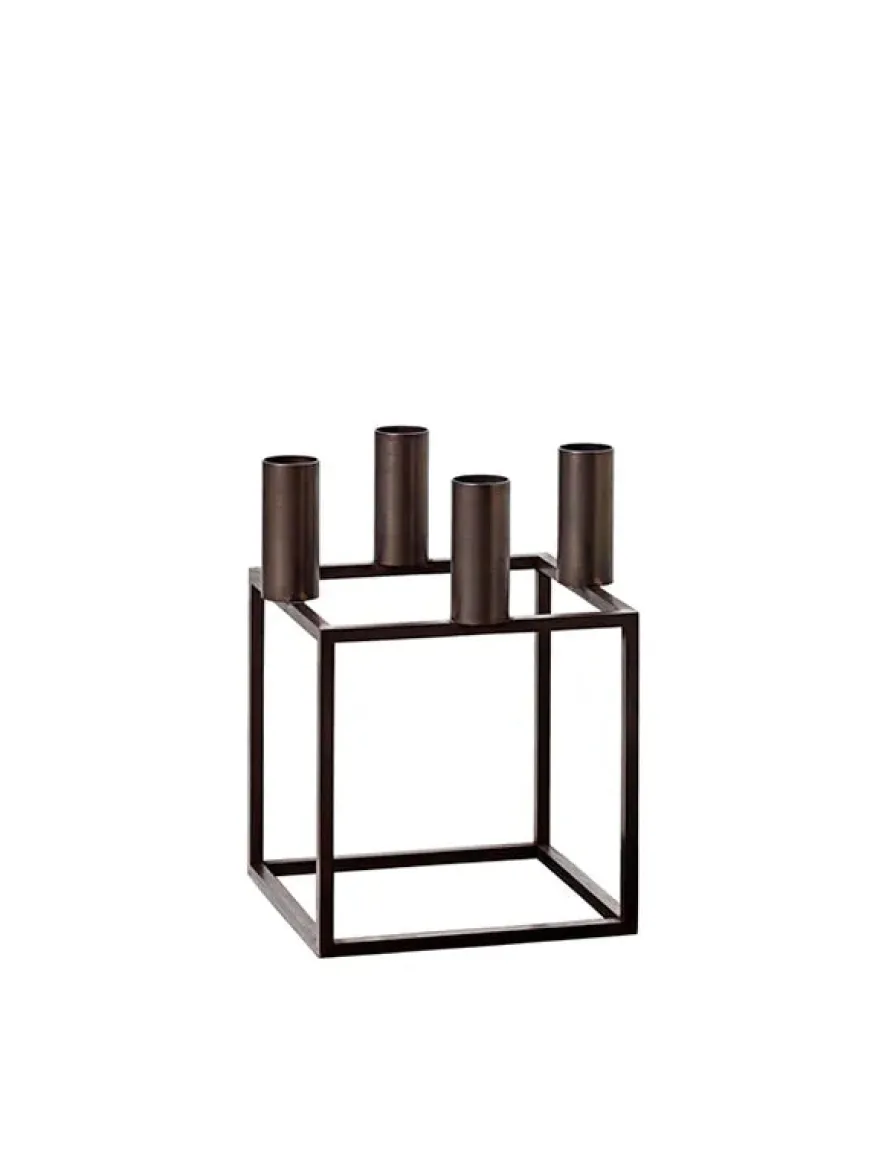 Kubus 4 Lysestage, olive fra Audo Copenhagen