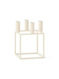 Kubus 4 Lysestage, sort fra Audo Copenhagen