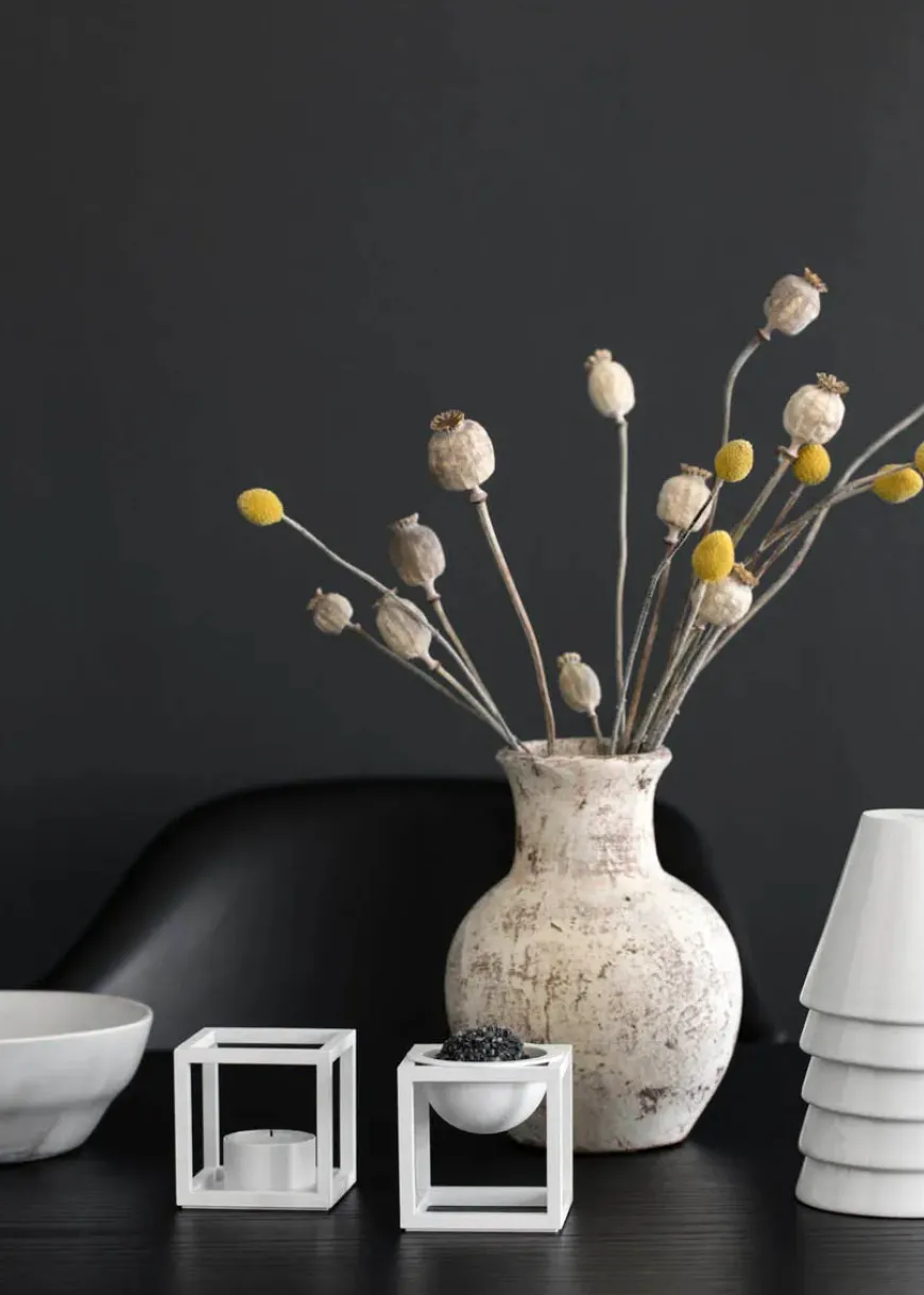 Kubus T Lysestage, sort fra Audo Copenhagen