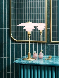 Limited Edition 2025 PH 3/2 Bordlampe fra Louis Poulsen