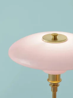 Limited Edition 2025 PH 3/2 Bordlampe fra Louis Poulsen