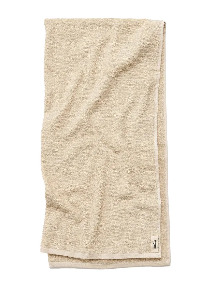 Linen Hand Towel, 50 x 90 cm fra Aiayu