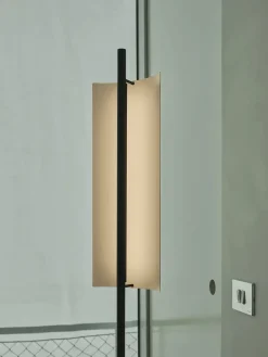 Lámina 45 Gulvlampe fra Santa and Cole