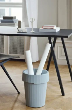 Loop Stand Table fra Hay