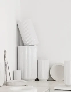 Lyngbyvasen i hvid fra Lyngby Porcelæn