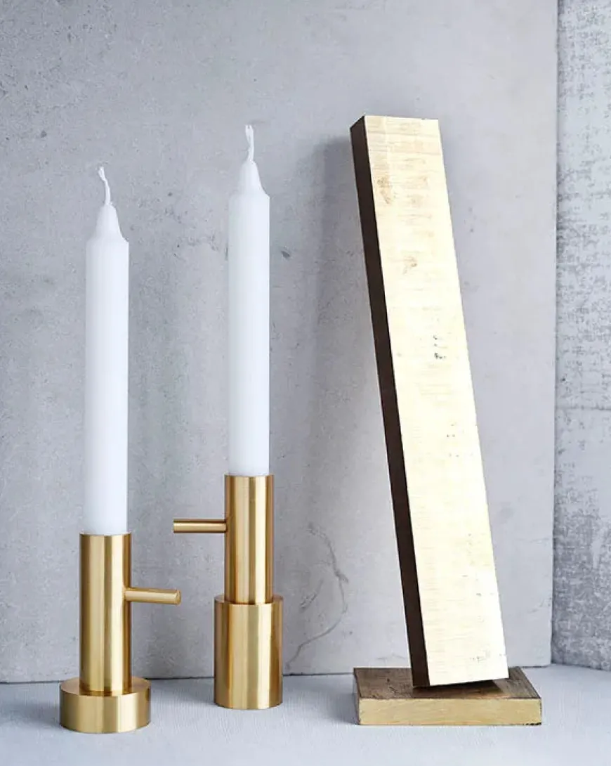 Lysestage #1 messing af Jaime Hayon