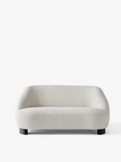 Margas LC3 sofa fra &Tradition