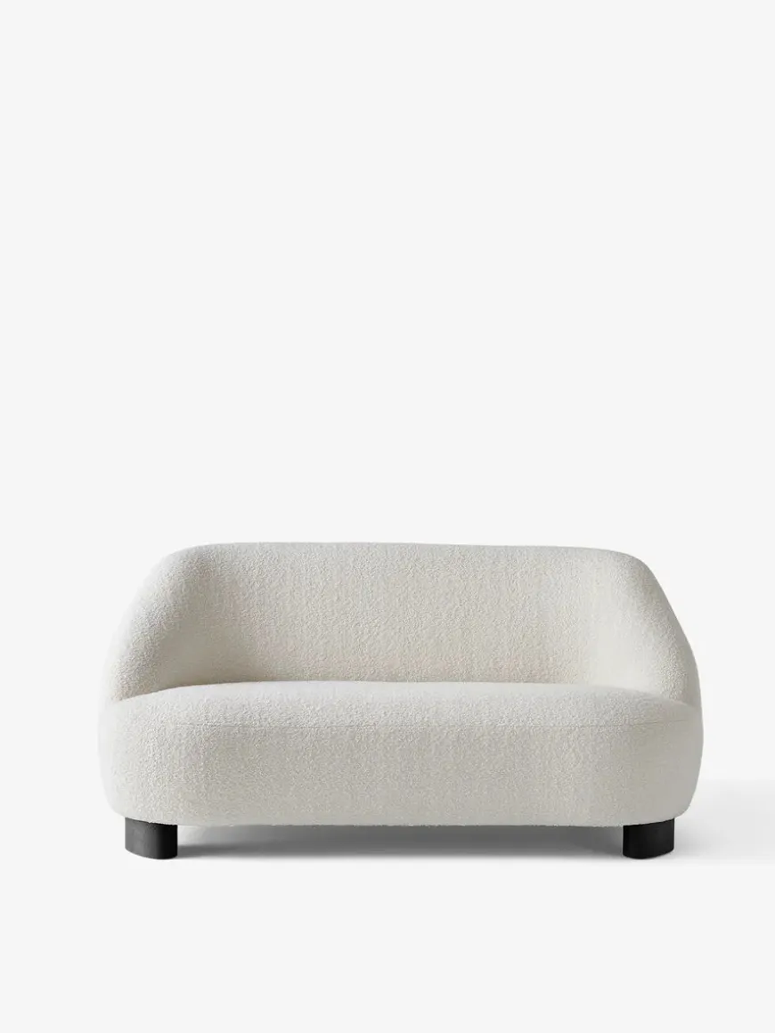 Margas LC3 sofa fra &Tradition