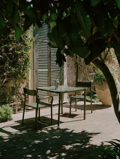 May Spisebord 85 x 85, dark green fra New Works