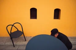 Ming Aluminium Chair, grey fra Stellar Works