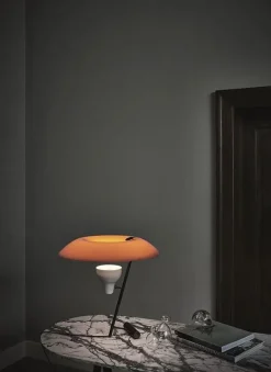 Model 548 Bordlampe fra Astep