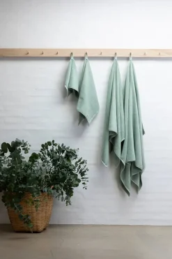 Naram towel - Lavender Blue fra Bongusta