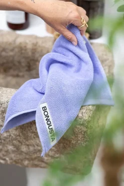 Naram towel - Lavender Blue fra Bongusta