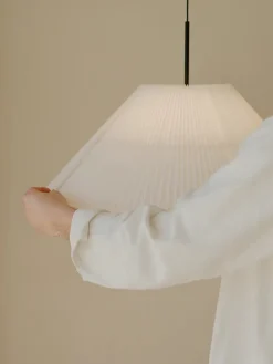 Nebra Pendant Lamp Small fra New Works