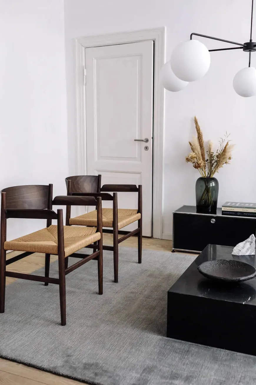 Nestor armstol, sort bøg fra Mater