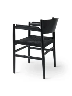 Nestor armstol, sort bøg med natur flet fra Mater