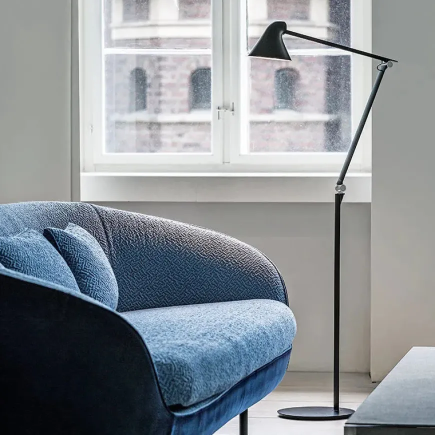 NJP gulvlampe fra Louis Poulsen