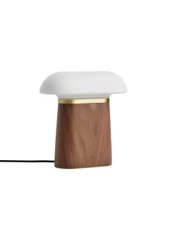 Nova Table Lamp, walnut fra Woud