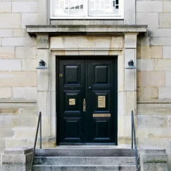 Nyhavn, hvid væglampe fra Louis Poulsen