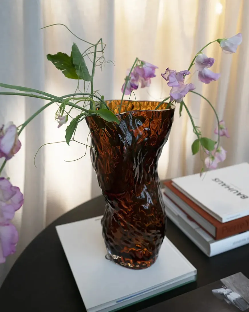 Ostrea Vase, klart glas fra Hein Studio