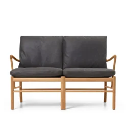 OW149-2 Colonial sofa eg olie, Terra-læder af Ole Wanscher