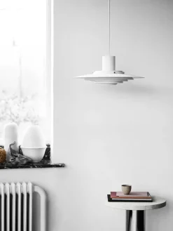 P376 pendel KF1 fra &Tradition