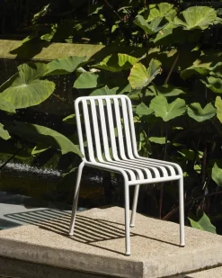 Palissade Chair, sky grey fra Hay