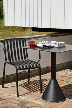 Palissade Cone Table fra Hay