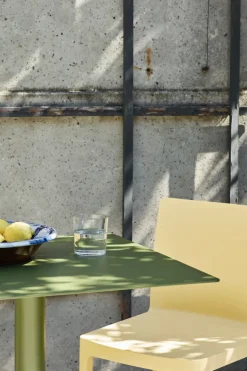 Palissade Cone Table fra Hay