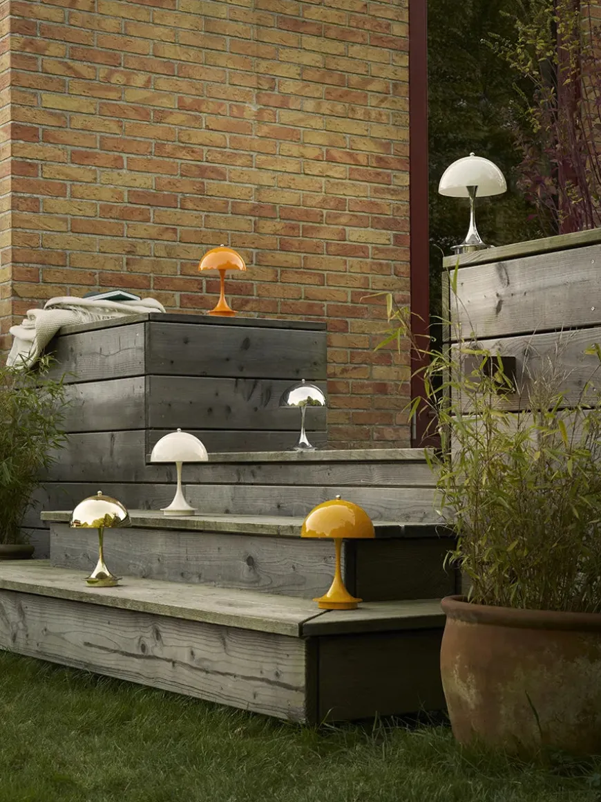 Panthella 160 Portable V3, opaque yellow af Verner Panton