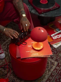 Panthella 160 Portable V3, opaque orange af Verner Panton