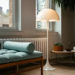 Panthella gulvlampe af Verner Panton