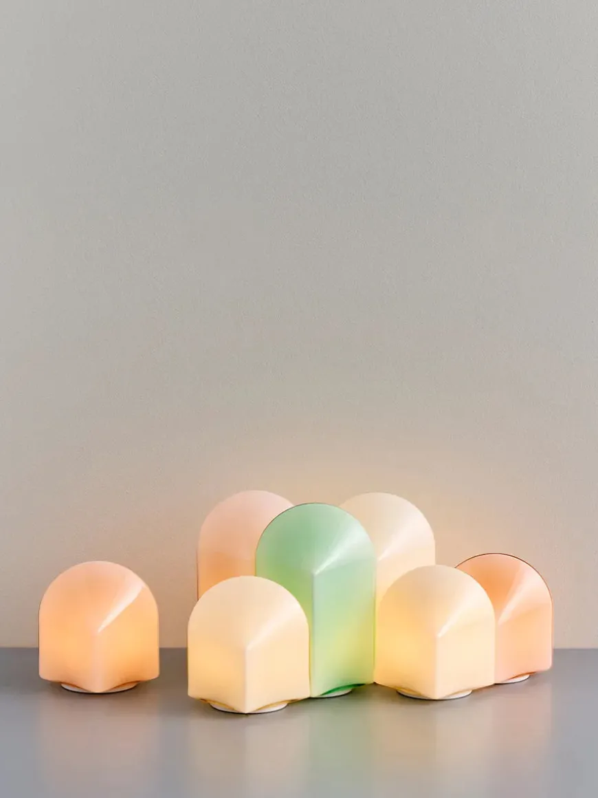 Parade Portable Lamp 240 fra Hay